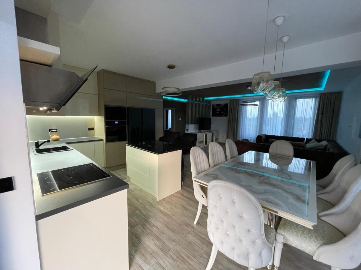 Class Luxury Residence Satu Mare Exterior photo